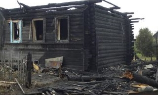 Разбор сгоревшего дома в Новоуральске от 3825 руб. - 2Землекопа-Нву