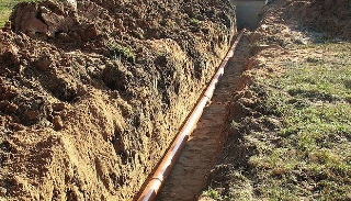 Копка траншей для водопровода в Новоуральске: цена за метр от 931 руб.